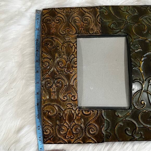 NEW Z Gallerie Curved Metal Scroll Etched Vines Frame 5x7 Green Amber NWOT - Picture 15 of 15